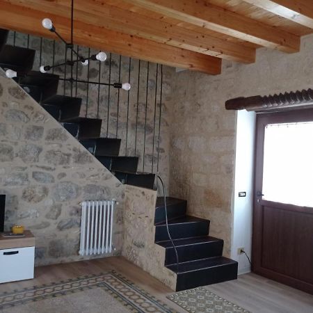 Casa Vacanze Borgo Gulini Da Anna Petralia Soprana Exterior photo